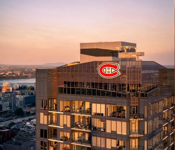 The quiet power of commercial signage